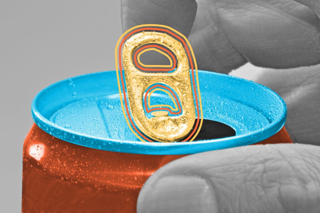 Hand opening soda can